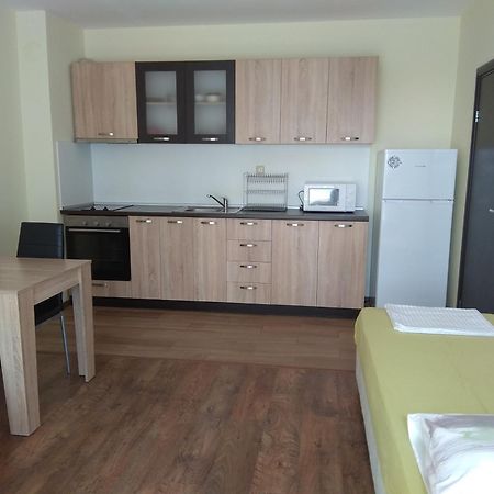 Private Apartment In Faith - Ravda ภายนอก รูปภาพ