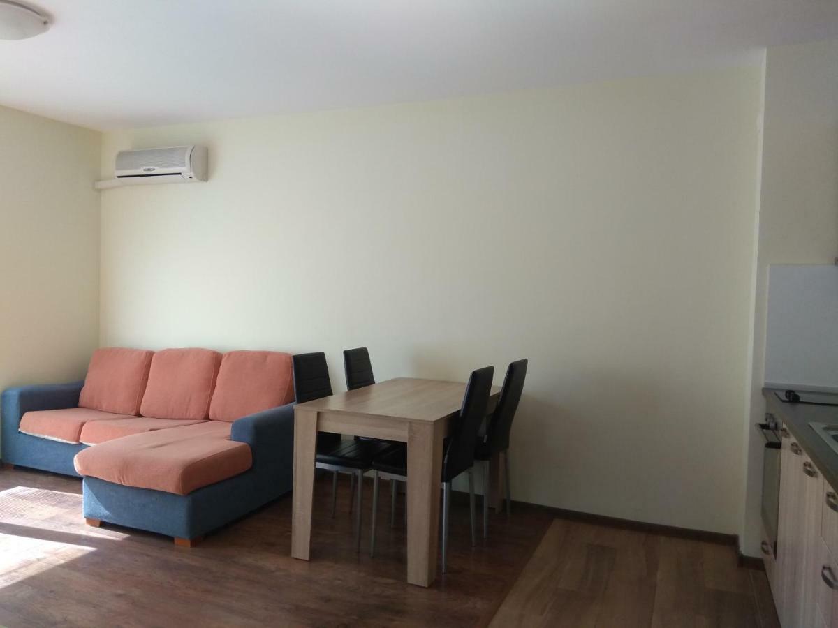 Private Apartment In Faith - Ravda ภายนอก รูปภาพ